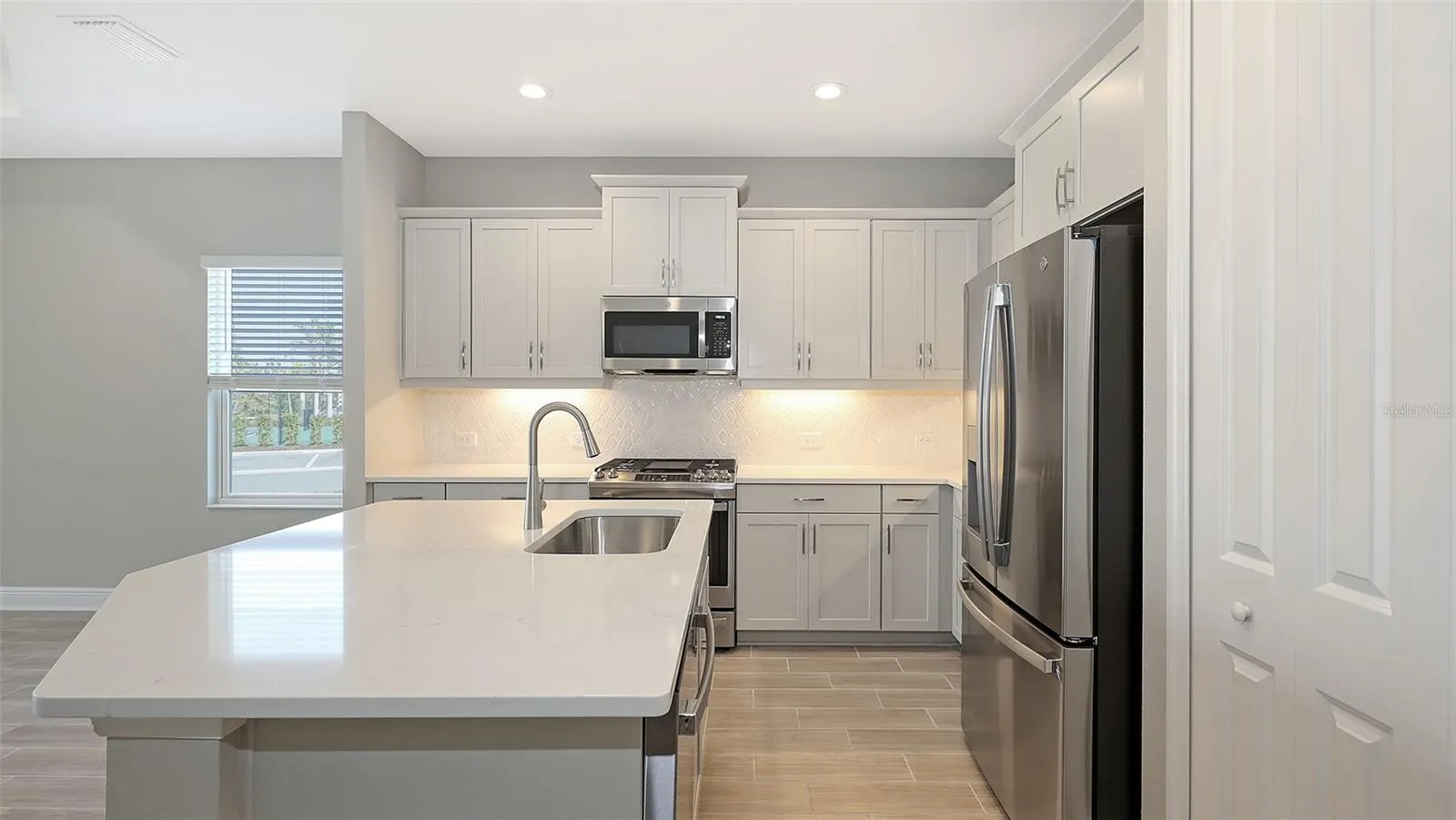 18137 FRANKLIN PARK CT