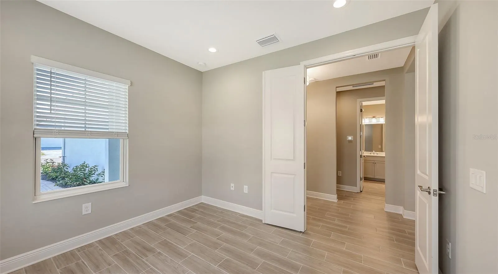 18137 FRANKLIN PARK CT