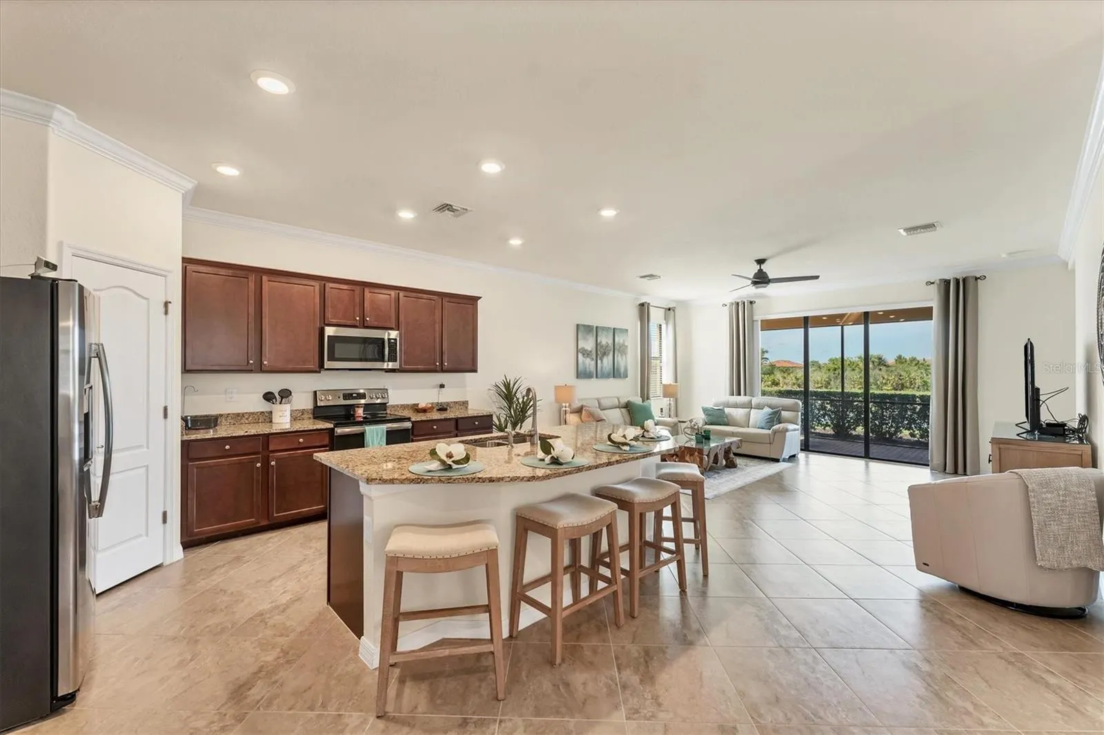 10072 COZY GROVE DR