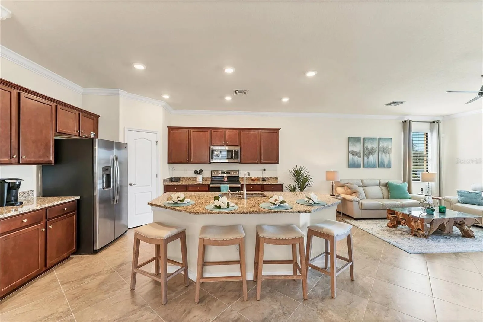 10072 COZY GROVE DR