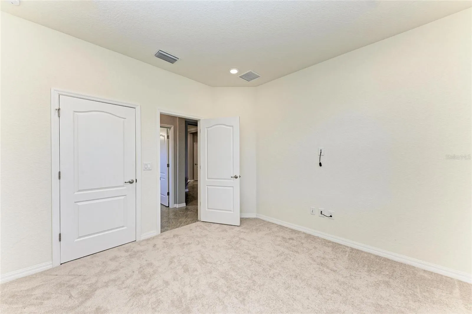 10202 MARBELLA DR