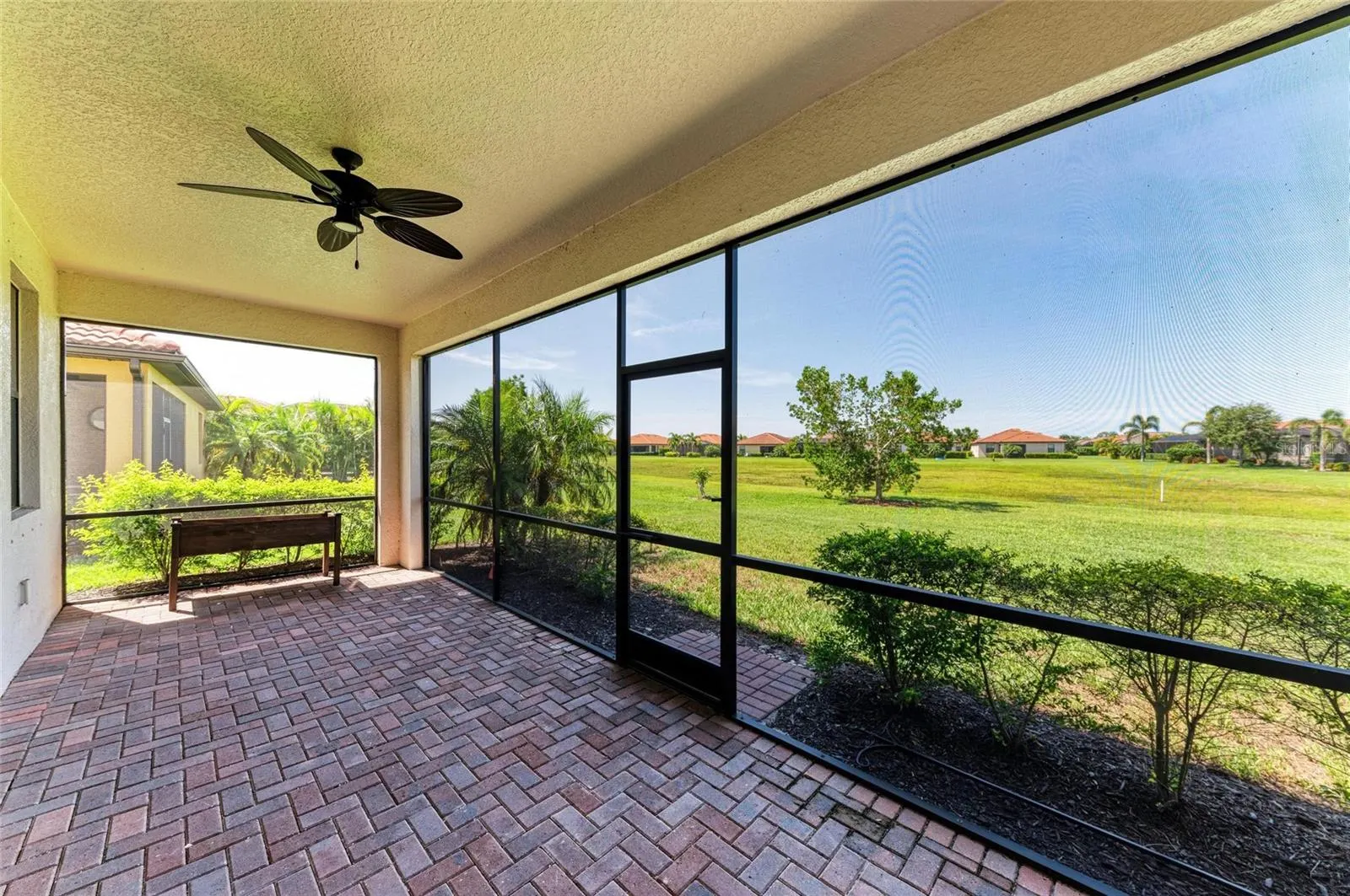 10202 MARBELLA DR