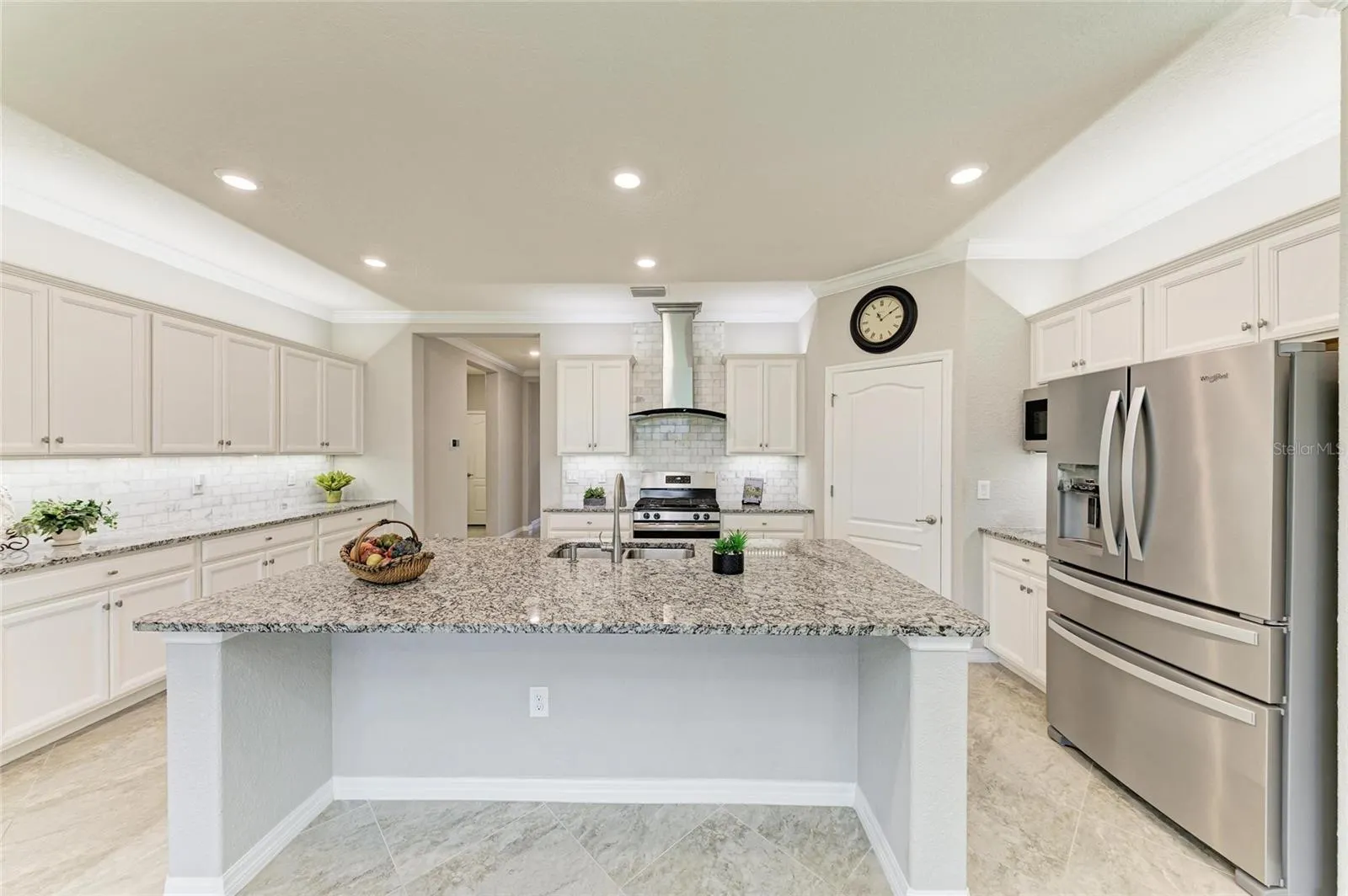 10202 MARBELLA DR