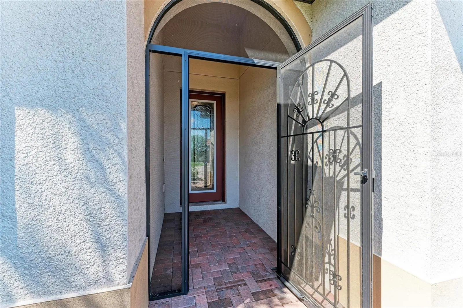 10202 MARBELLA DR