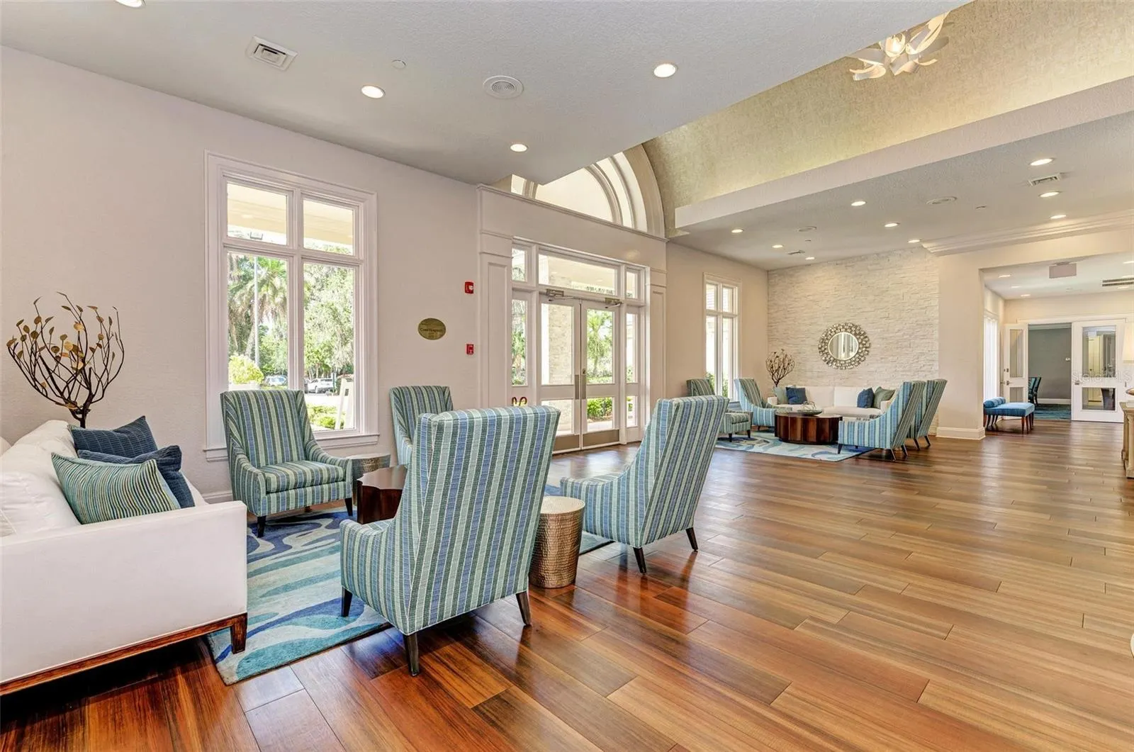 10202 MARBELLA DR