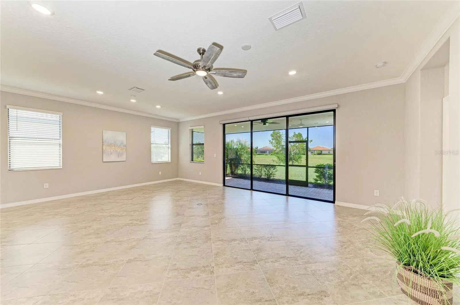 10202 MARBELLA DR
