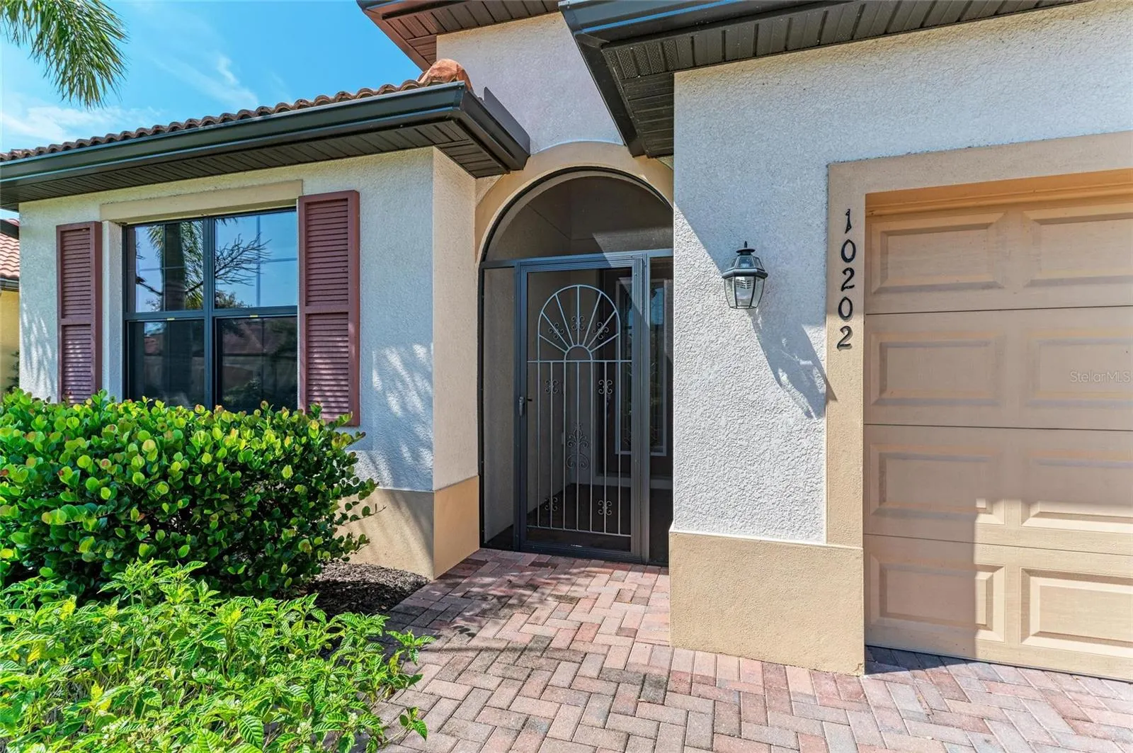 10202 MARBELLA DR