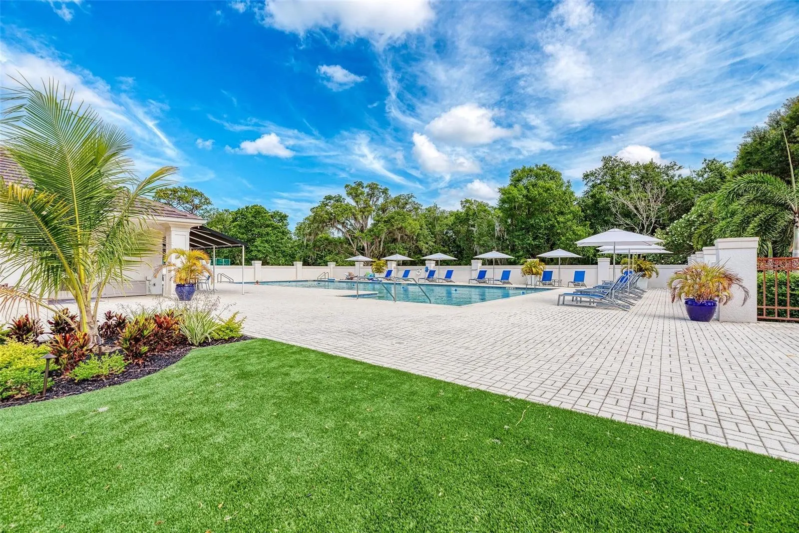 10202 MARBELLA DR