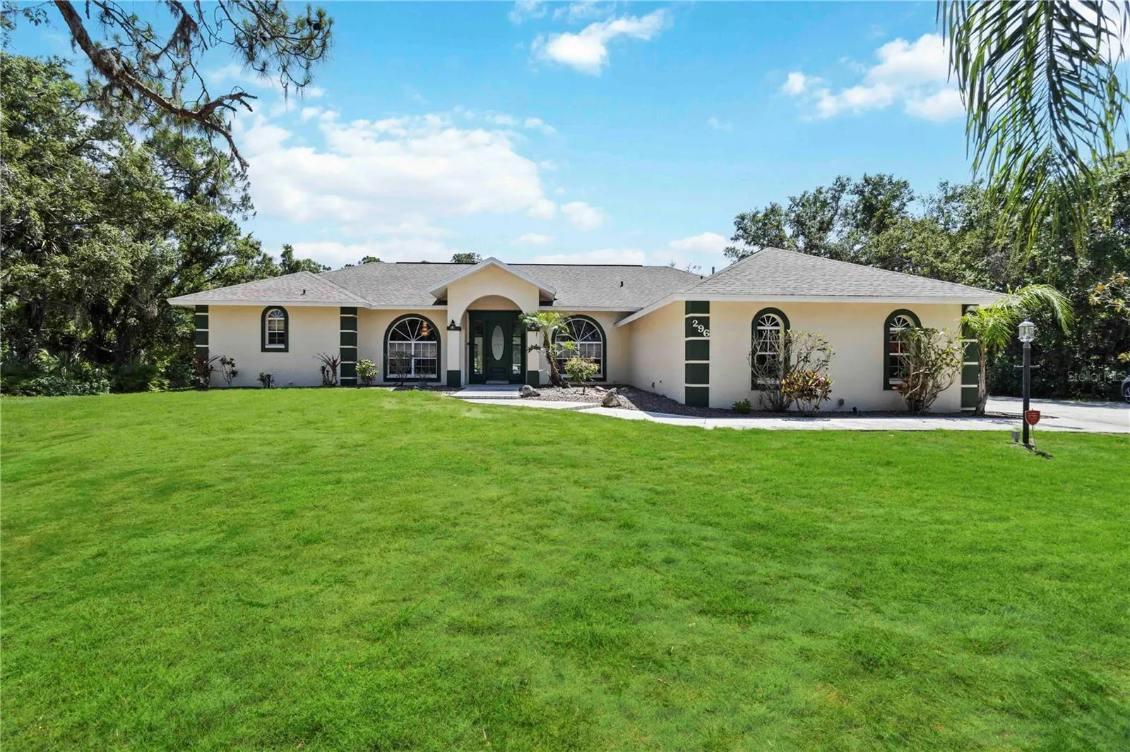 296 PINE RANCH TRL