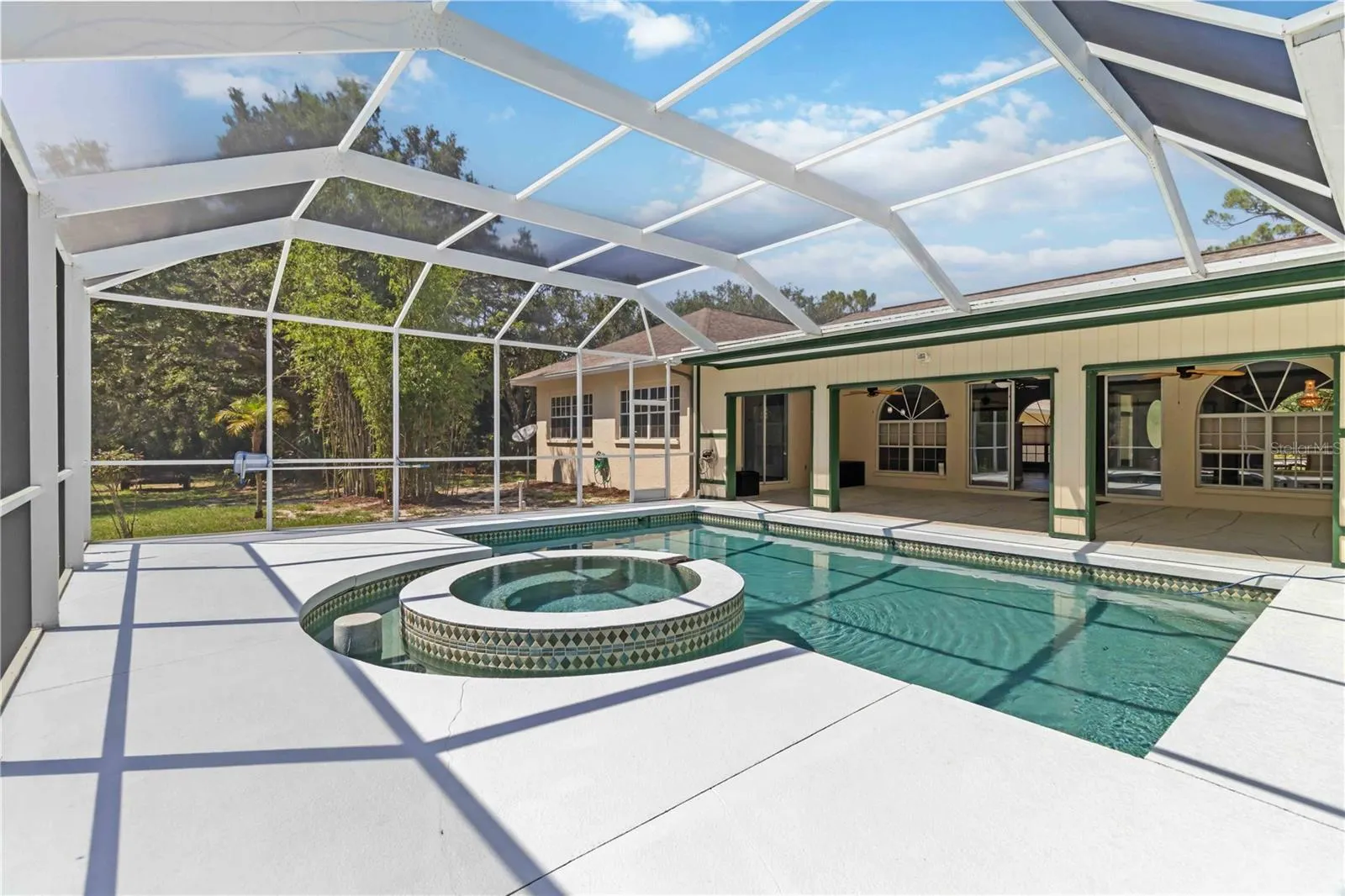 296 PINE RANCH TRL