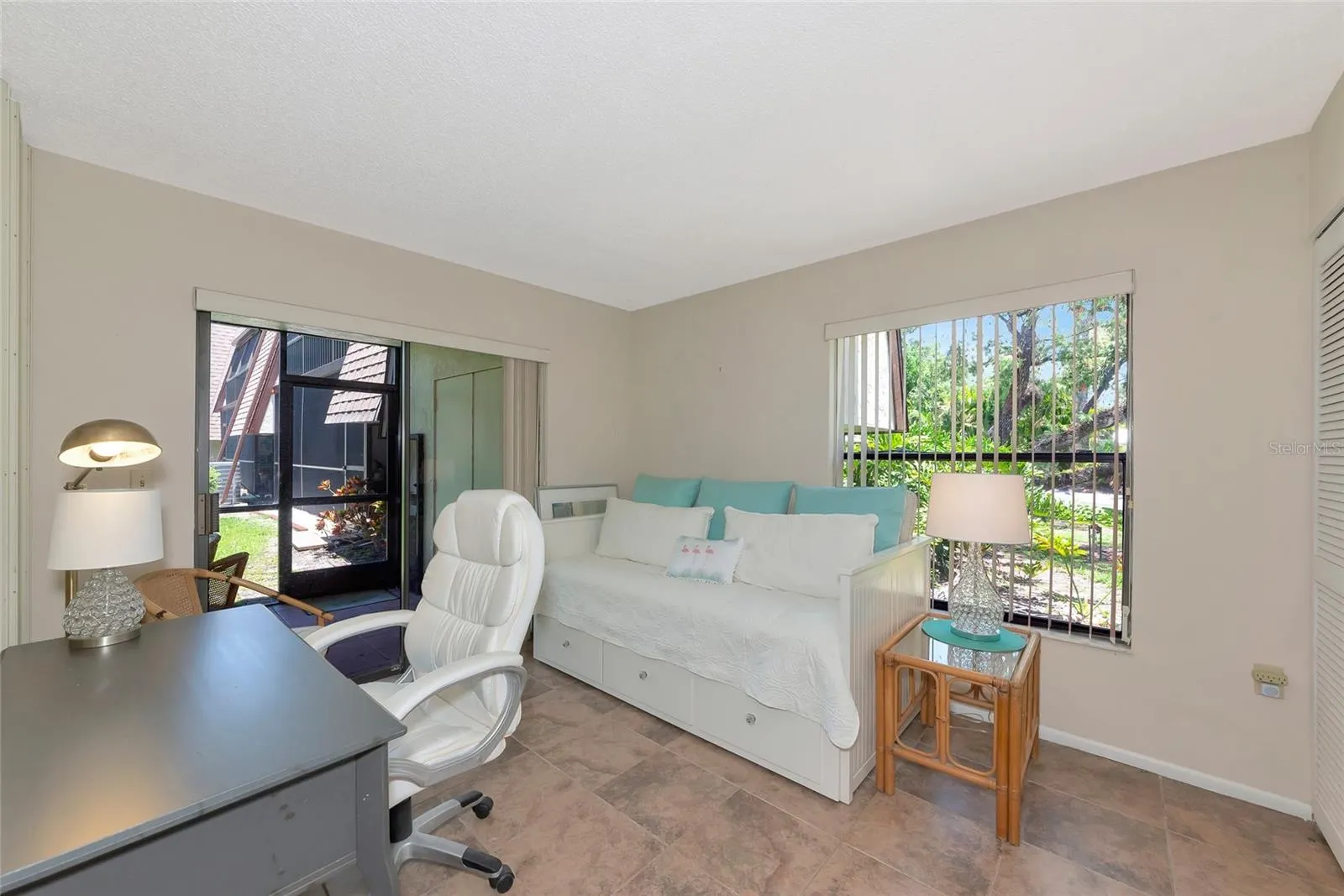 4650 RINGWOOD MEADOW #37, #37