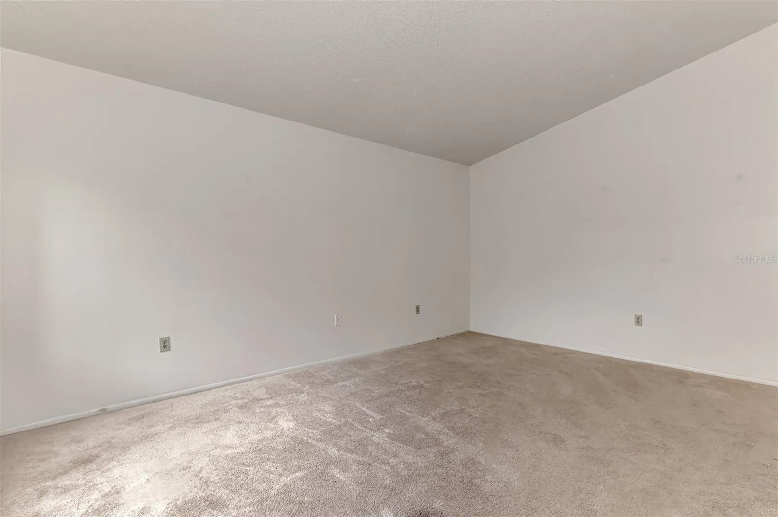 971 SUNRIDGE DR #110, #110