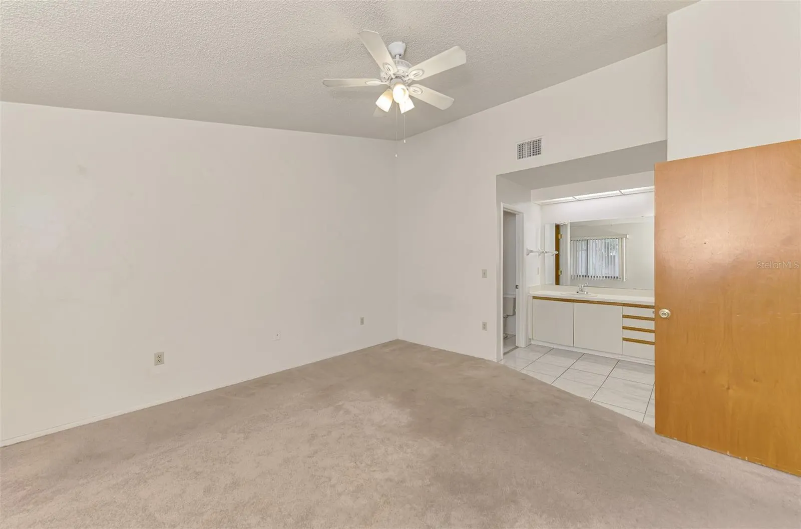 971 SUNRIDGE DR #110, #110