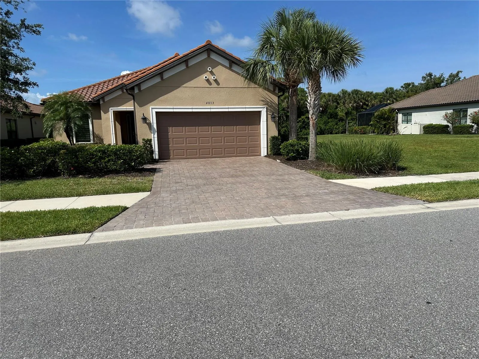 4093 CASCINA WAY