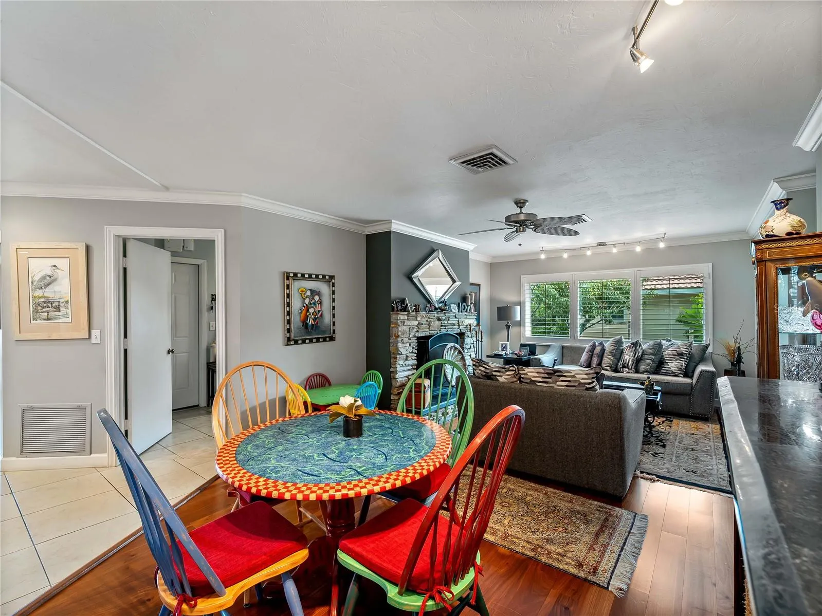 123 WINDWARD DR