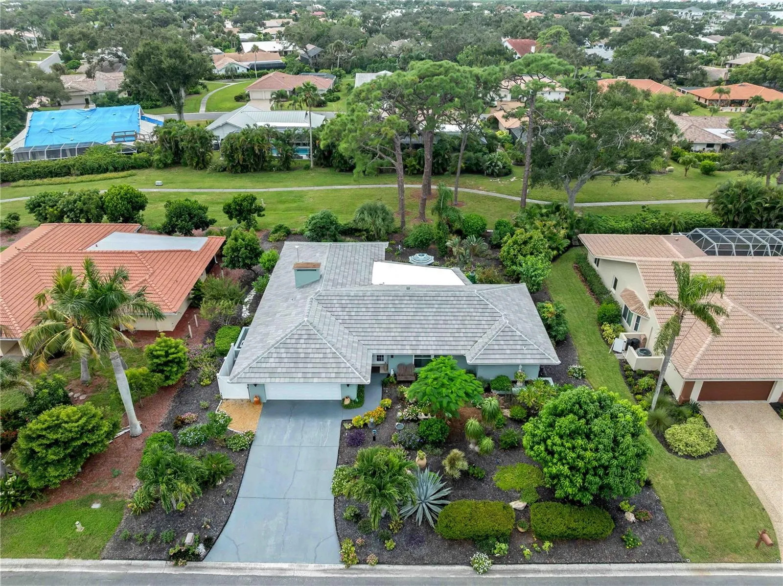 123 WINDWARD DR