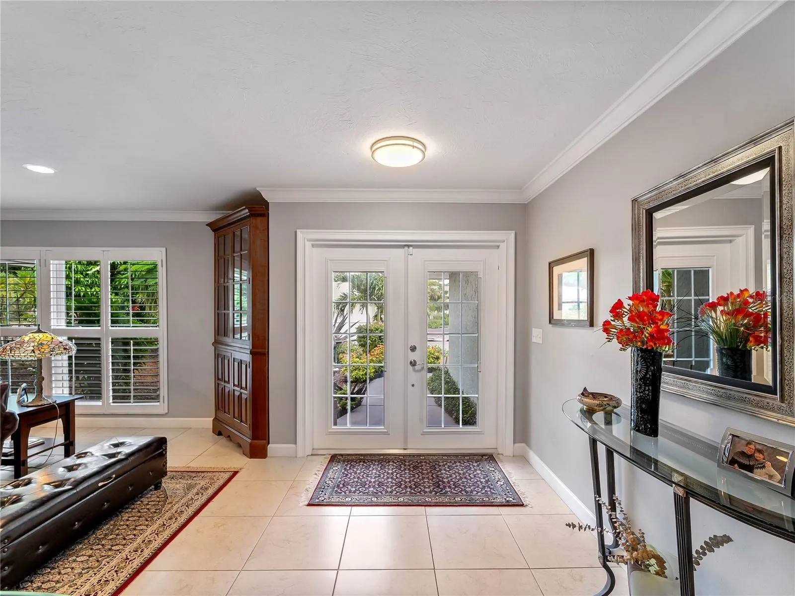 123 WINDWARD DR