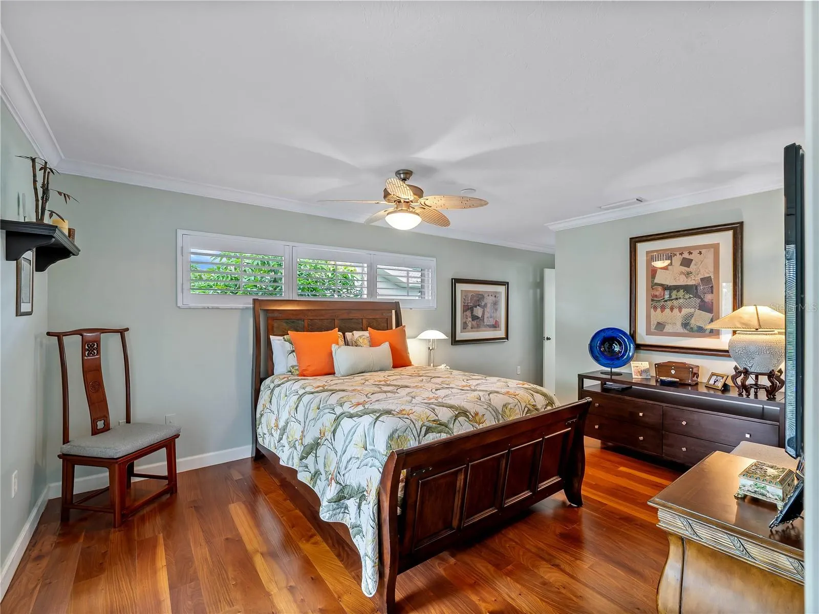 123 WINDWARD DR