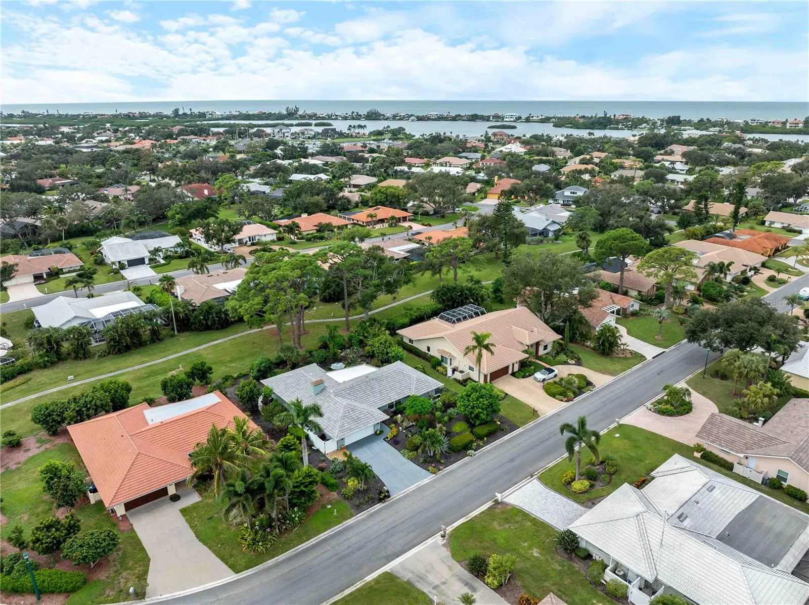 123 WINDWARD DR