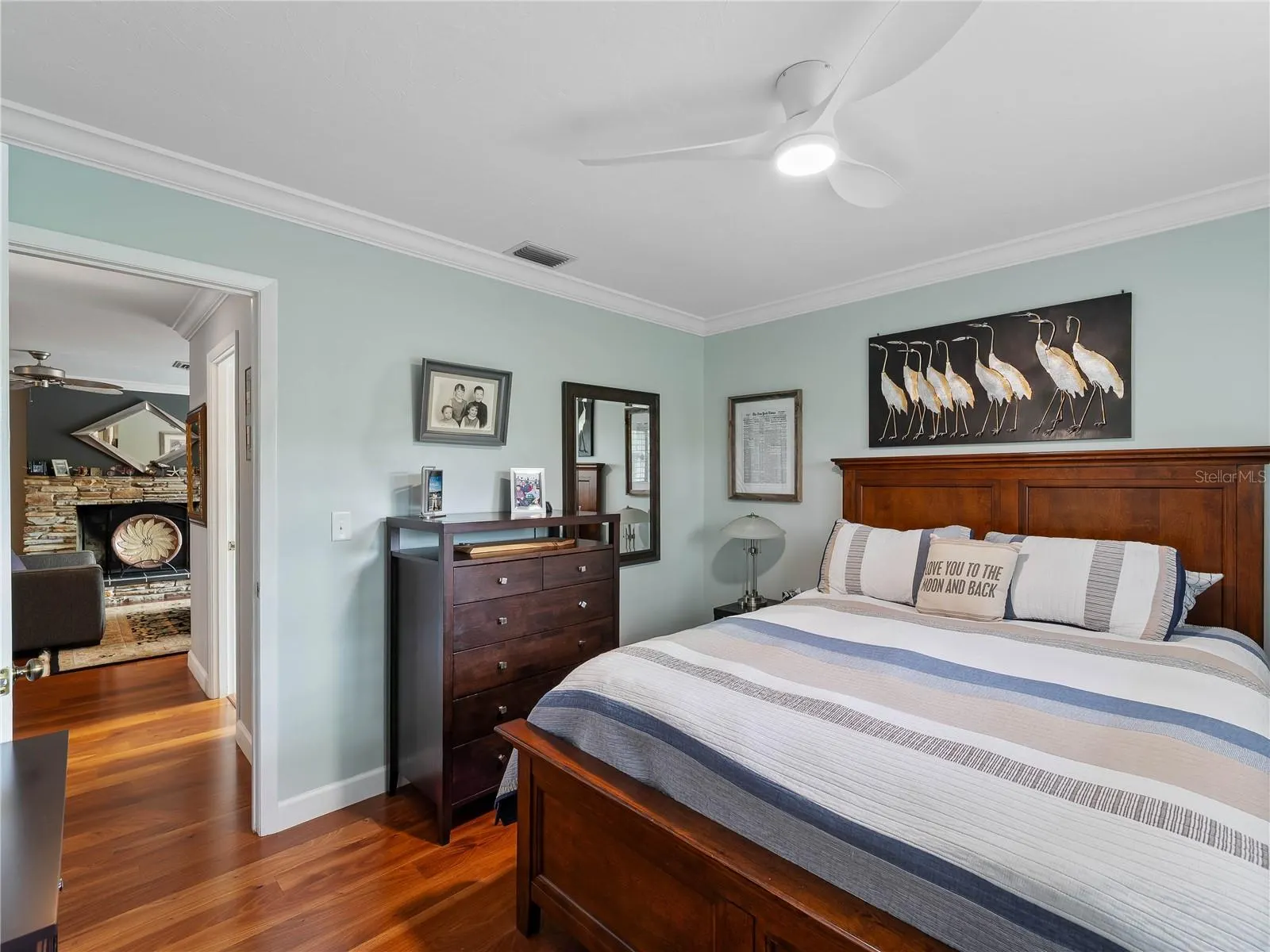 123 WINDWARD DR