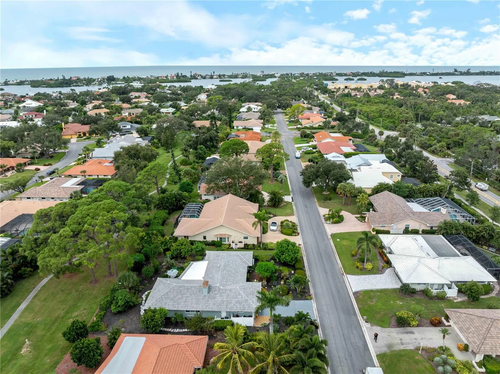 123 WINDWARD DR
