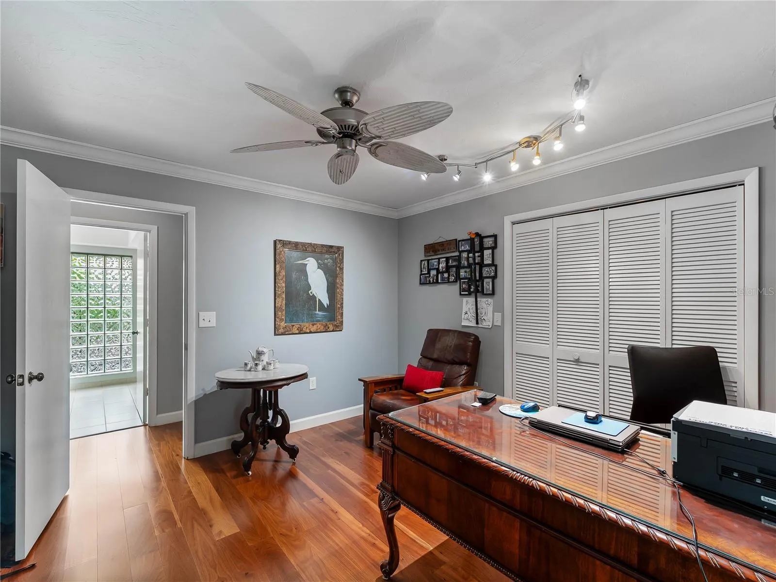 123 WINDWARD DR