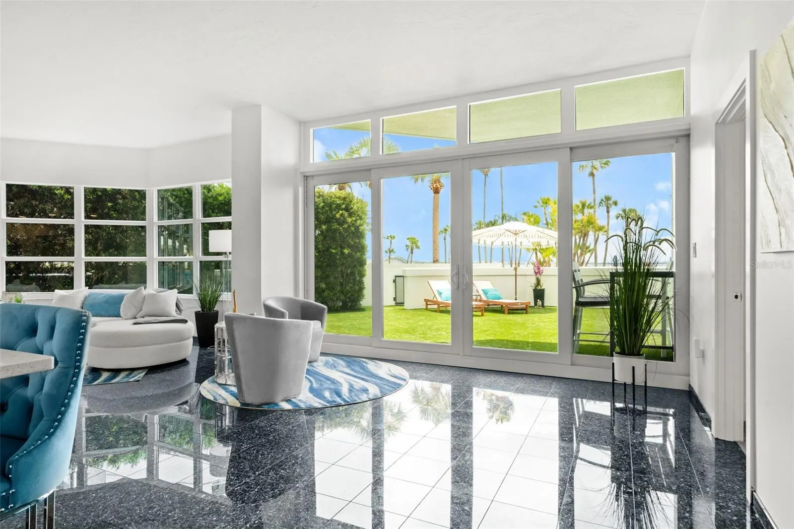 988 BLVD OF THE ARTS #109, #109