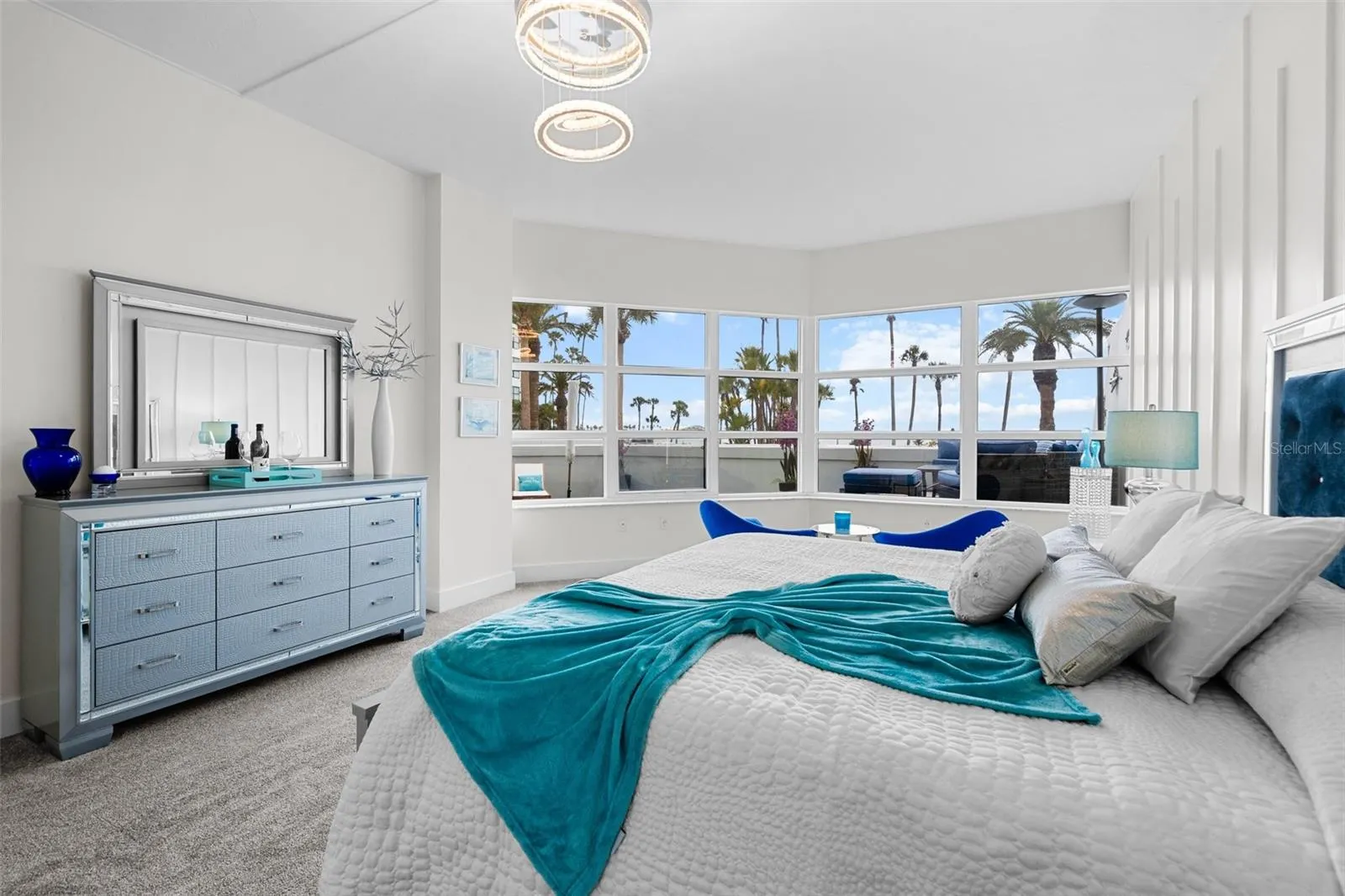 988 BLVD OF THE ARTS #109, #109