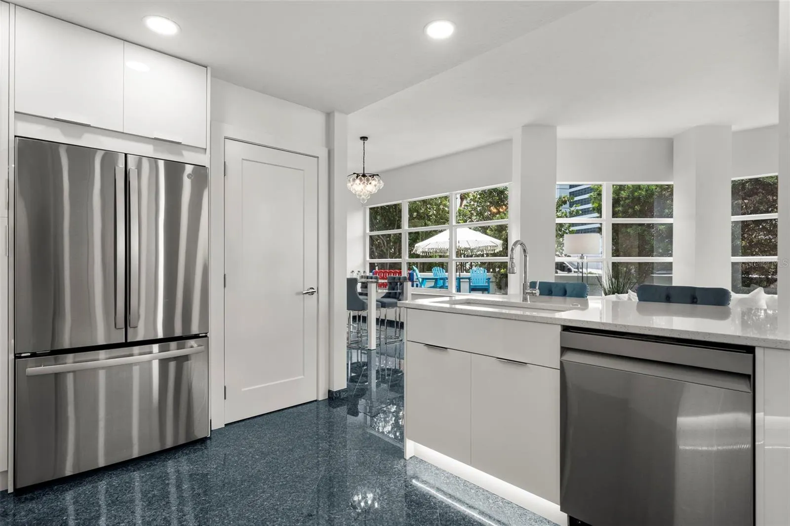 988 BLVD OF THE ARTS #109, #109