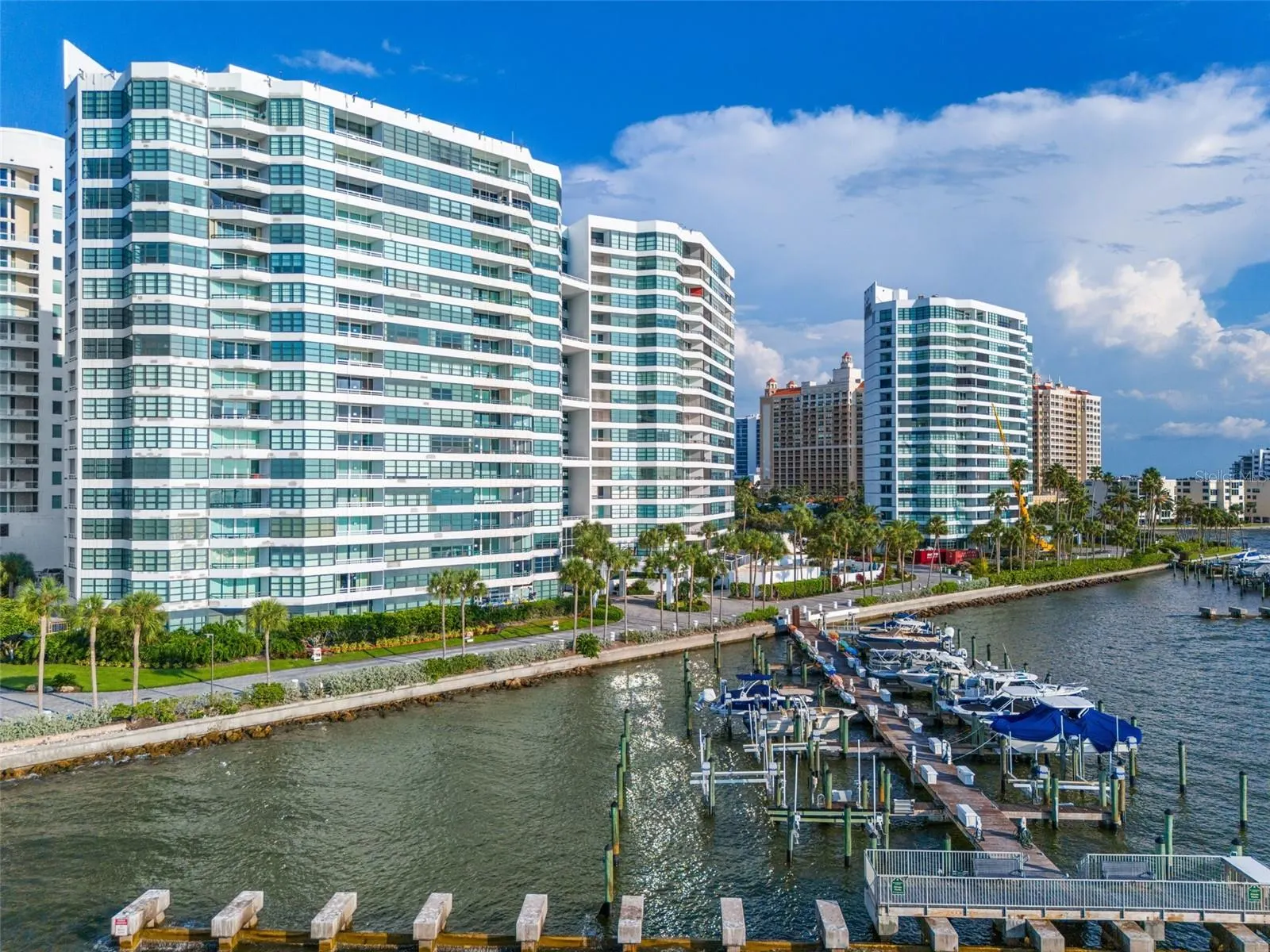 988 BLVD OF THE ARTS #109, #109