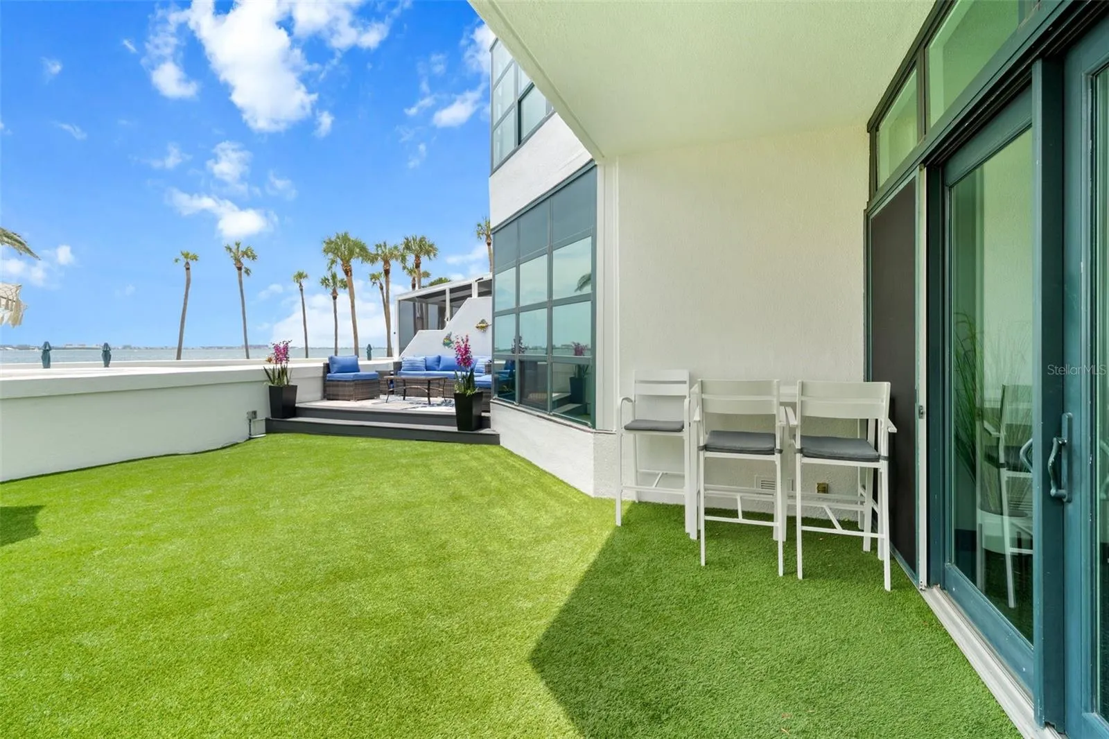 988 BLVD OF THE ARTS #109, #109