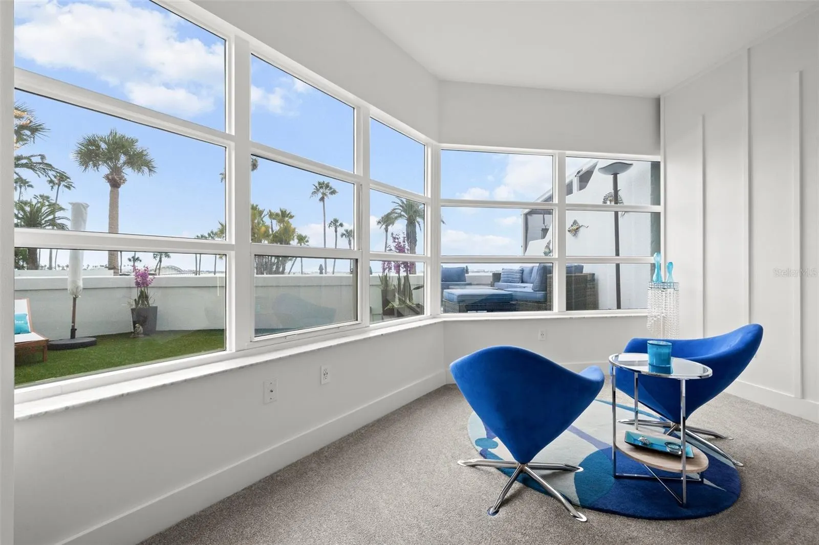 988 BLVD OF THE ARTS #109, #109