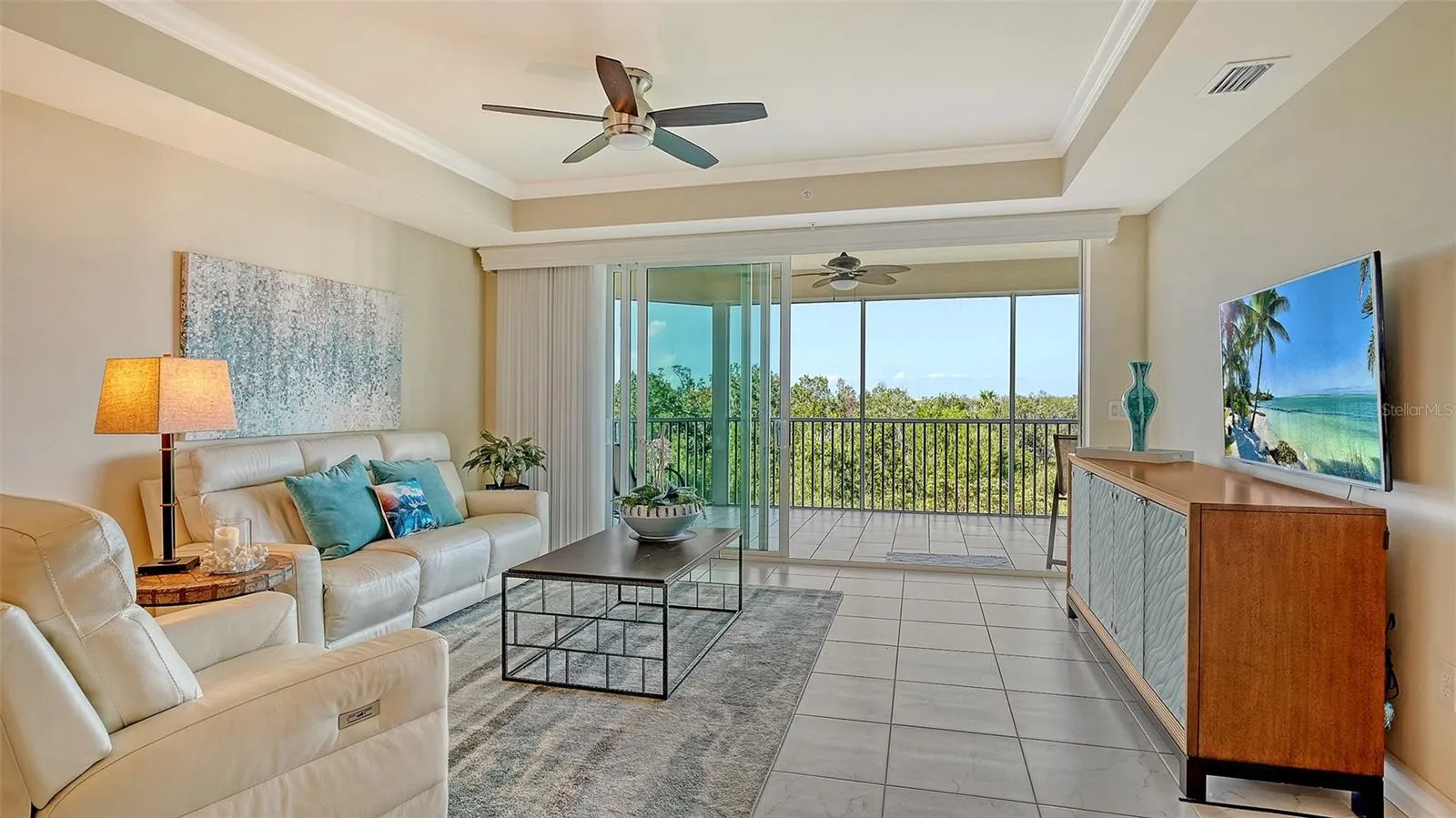250 HIDDEN BAY DR #302, #302