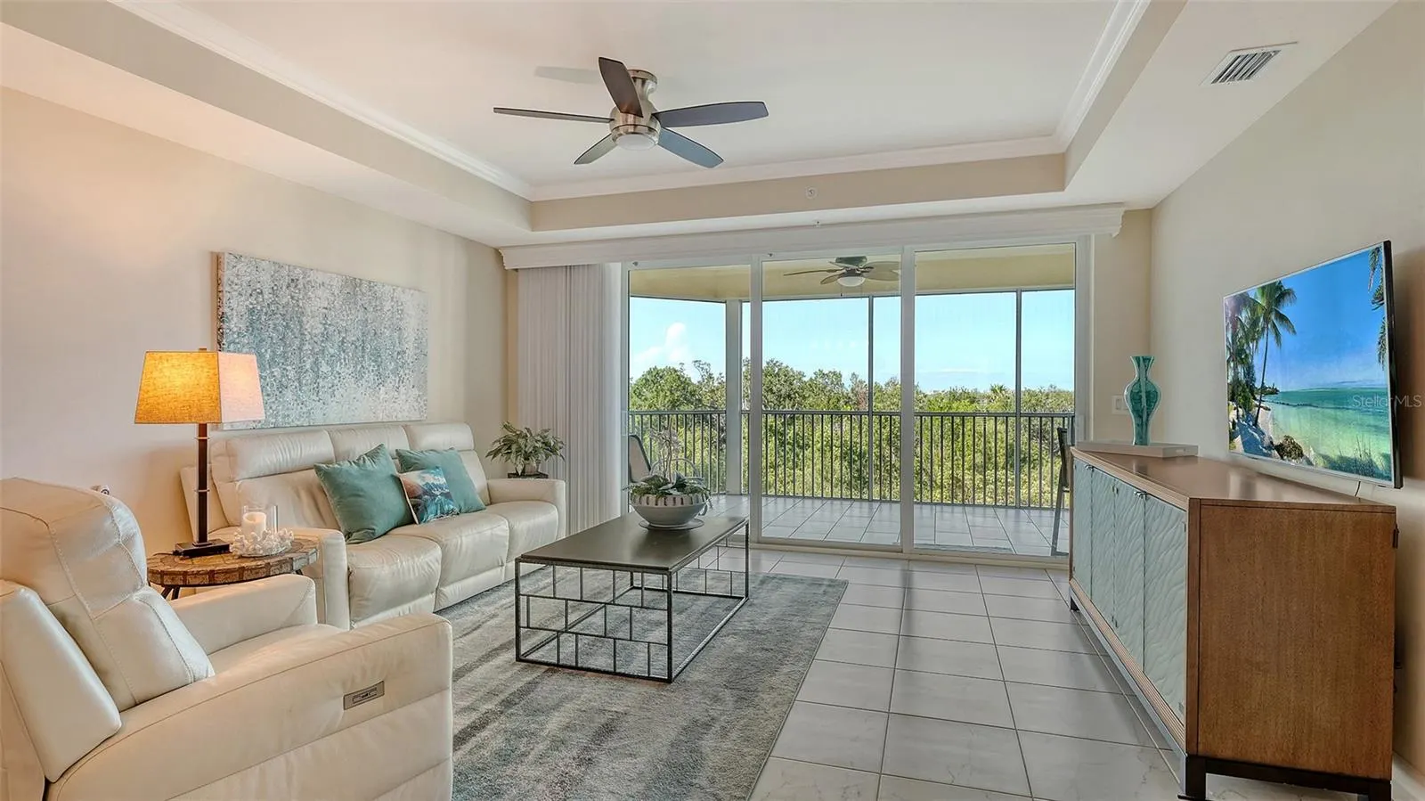 250 HIDDEN BAY DR #302, #302