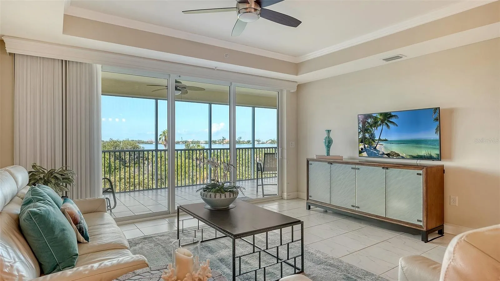 250 HIDDEN BAY DR #302, #302