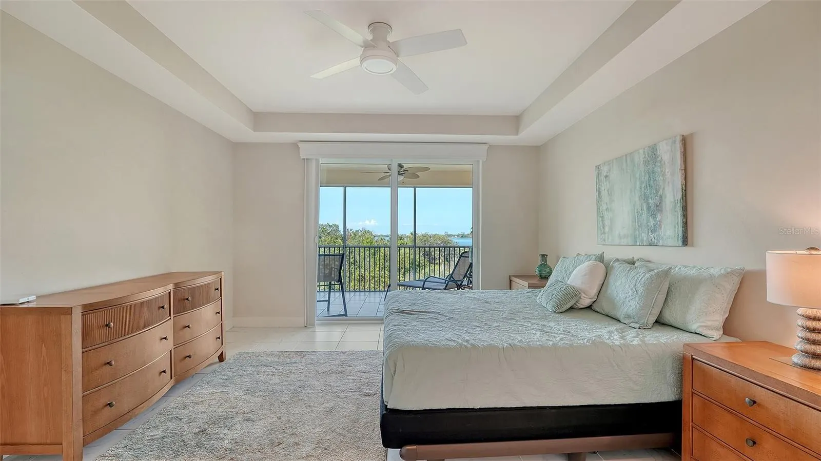 250 HIDDEN BAY DR #302, #302