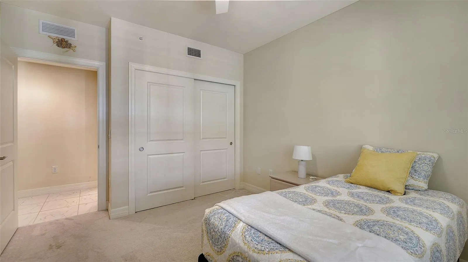 250 HIDDEN BAY DR #302, #302