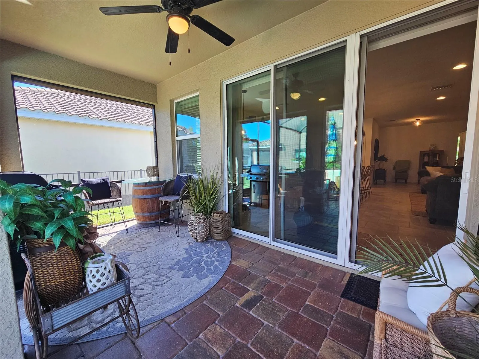 2807 ORIOLE DR