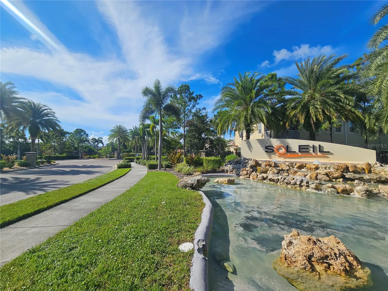 2807 ORIOLE DR