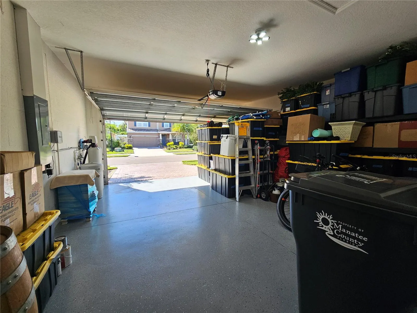 2807 ORIOLE DR