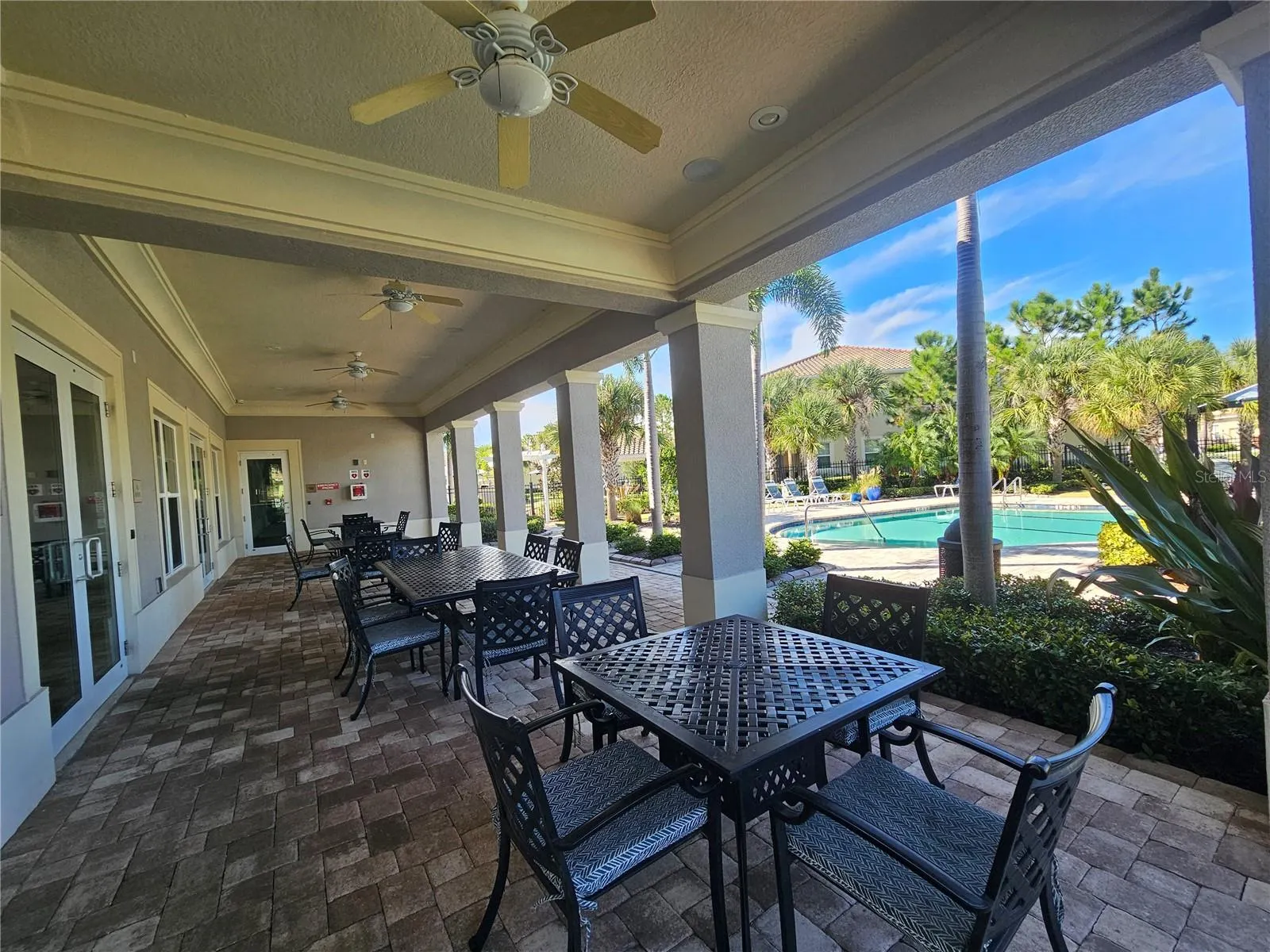 2807 ORIOLE DR