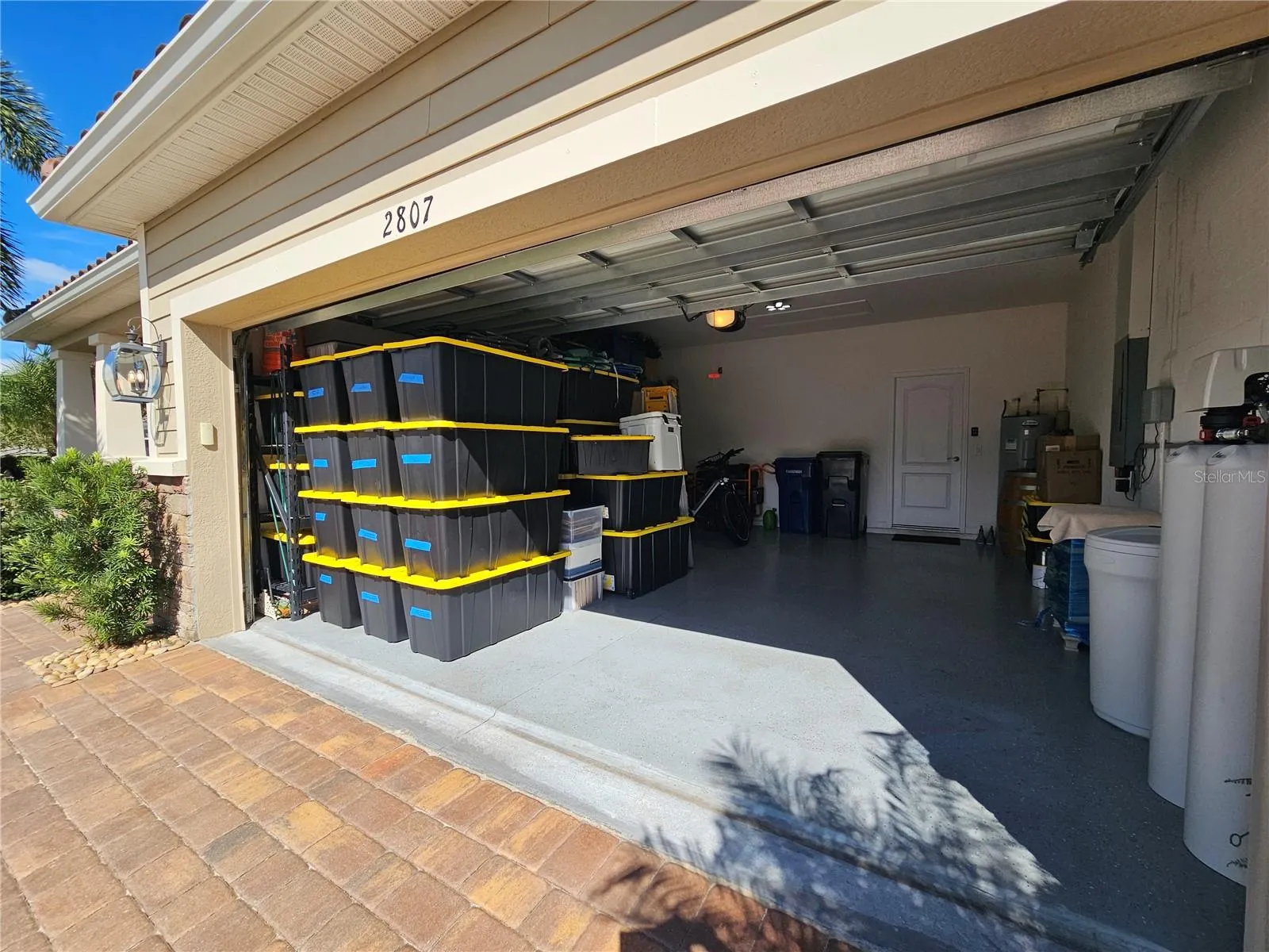 2807 ORIOLE DR