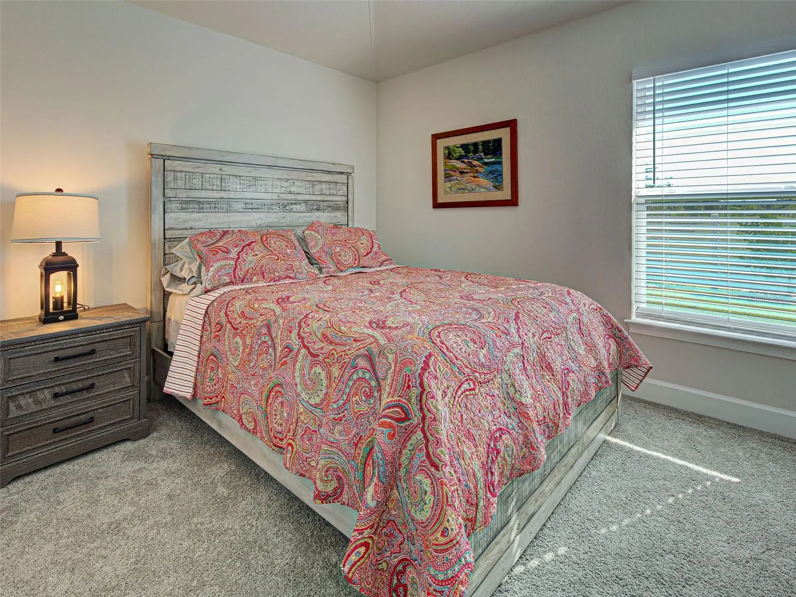 2551 AVERLAND LOOP