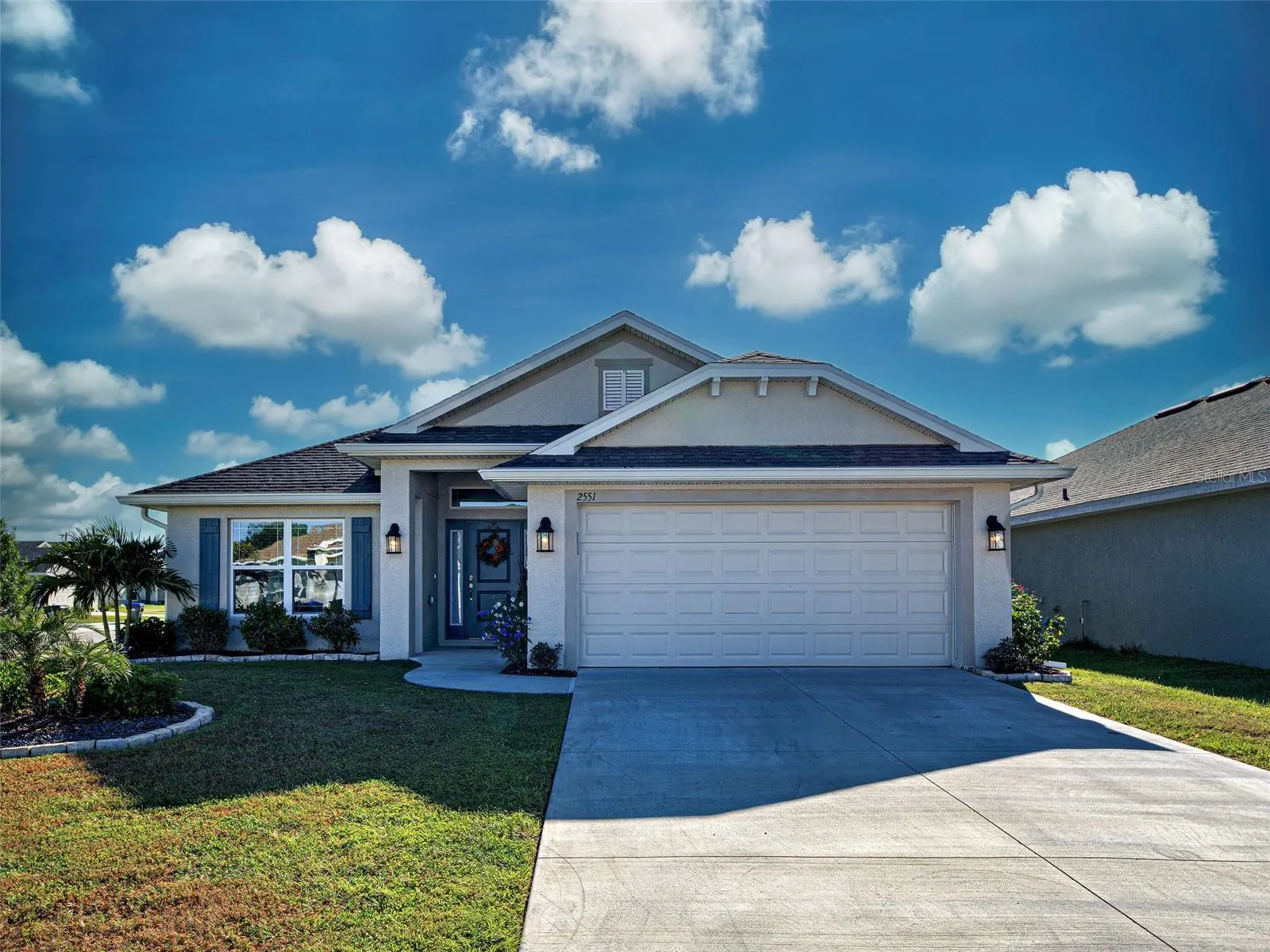 2551 AVERLAND LOOP