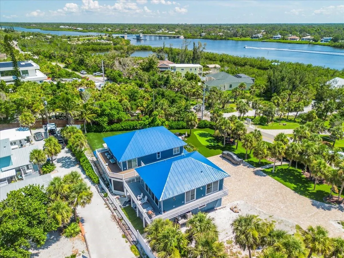 8400 MANASOTA KEY RD