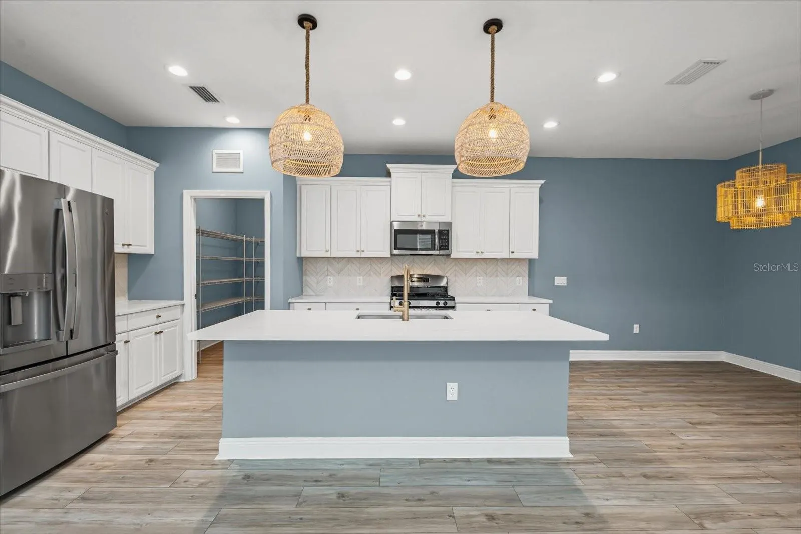 4457 SAGE GREEN TER