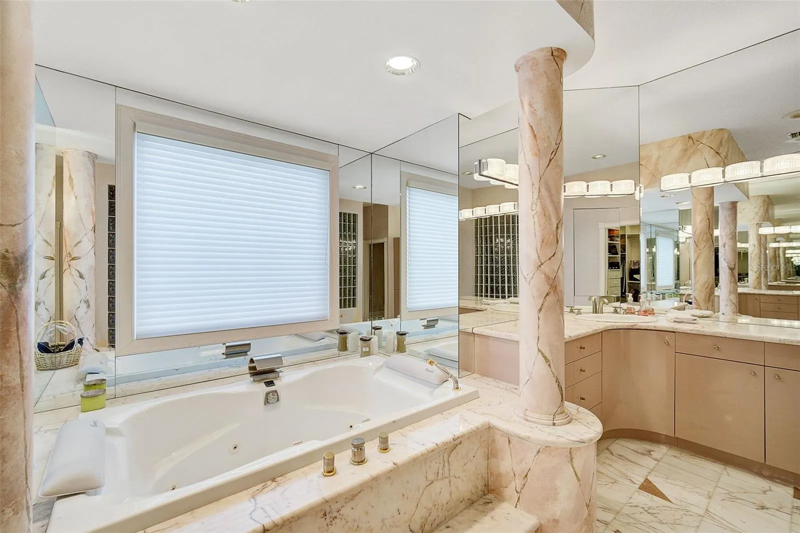 4198 BOCA POINTE DR