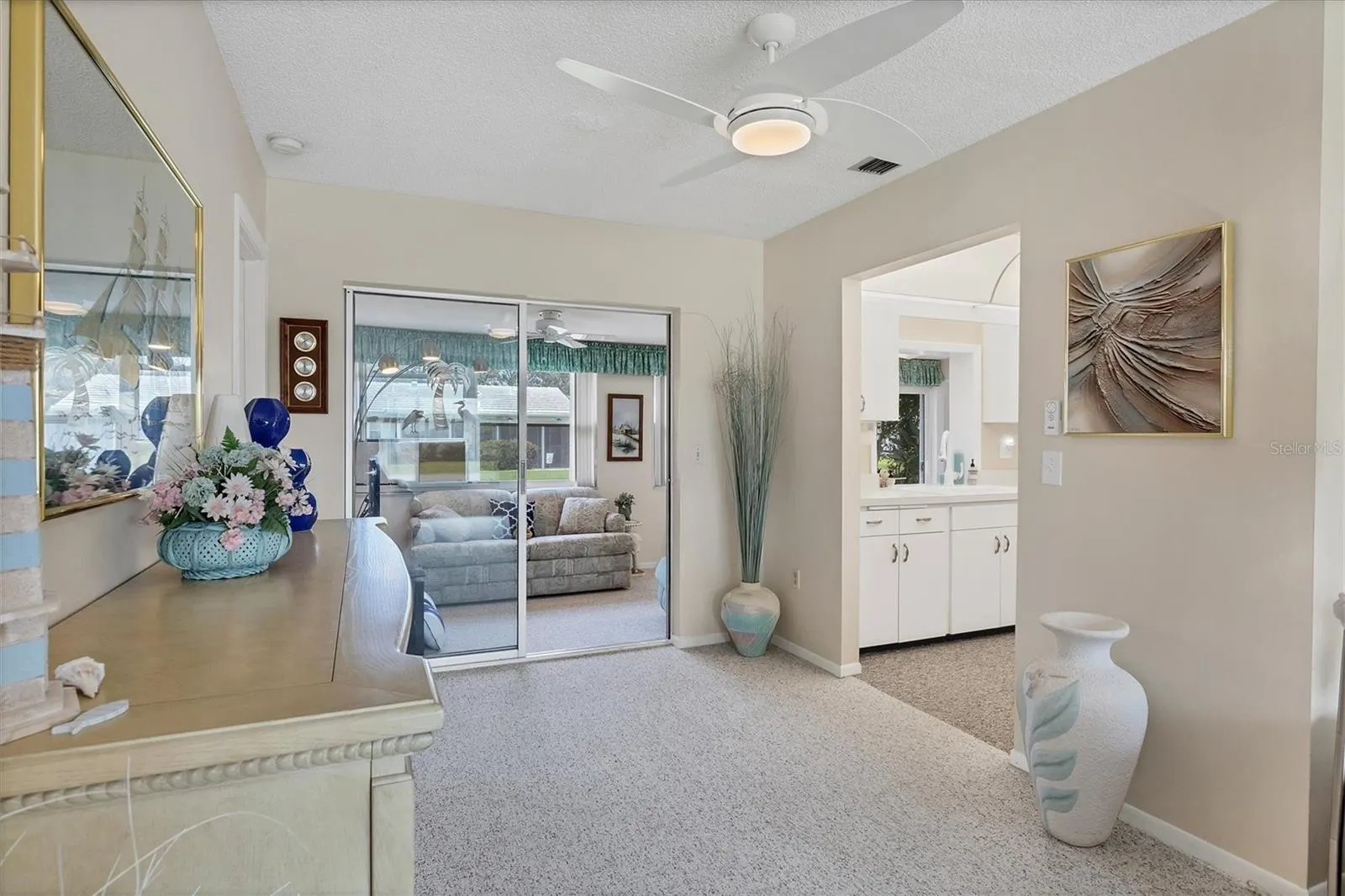 4203 NEIL LN