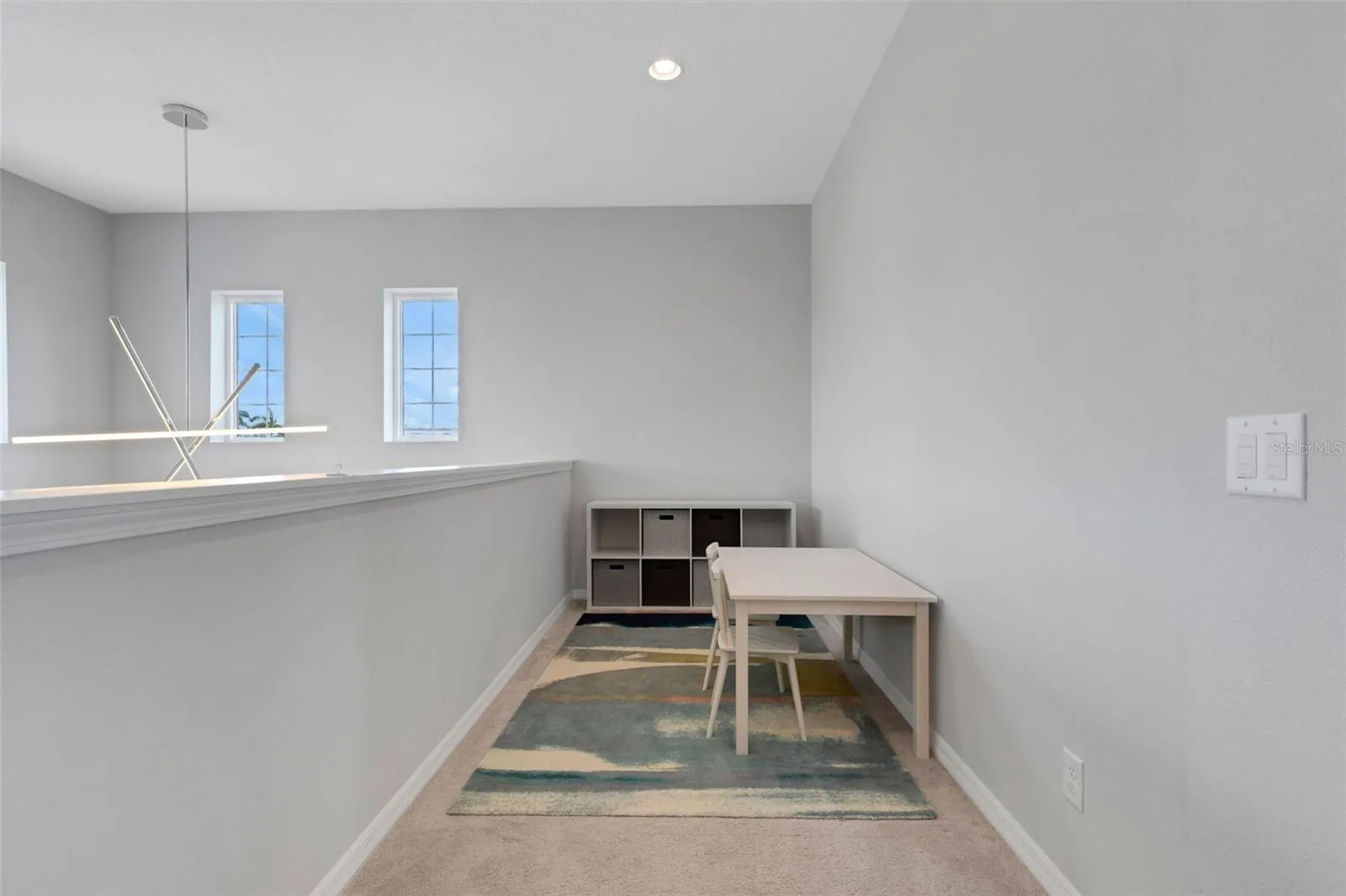 5718 TITLE ROW DR