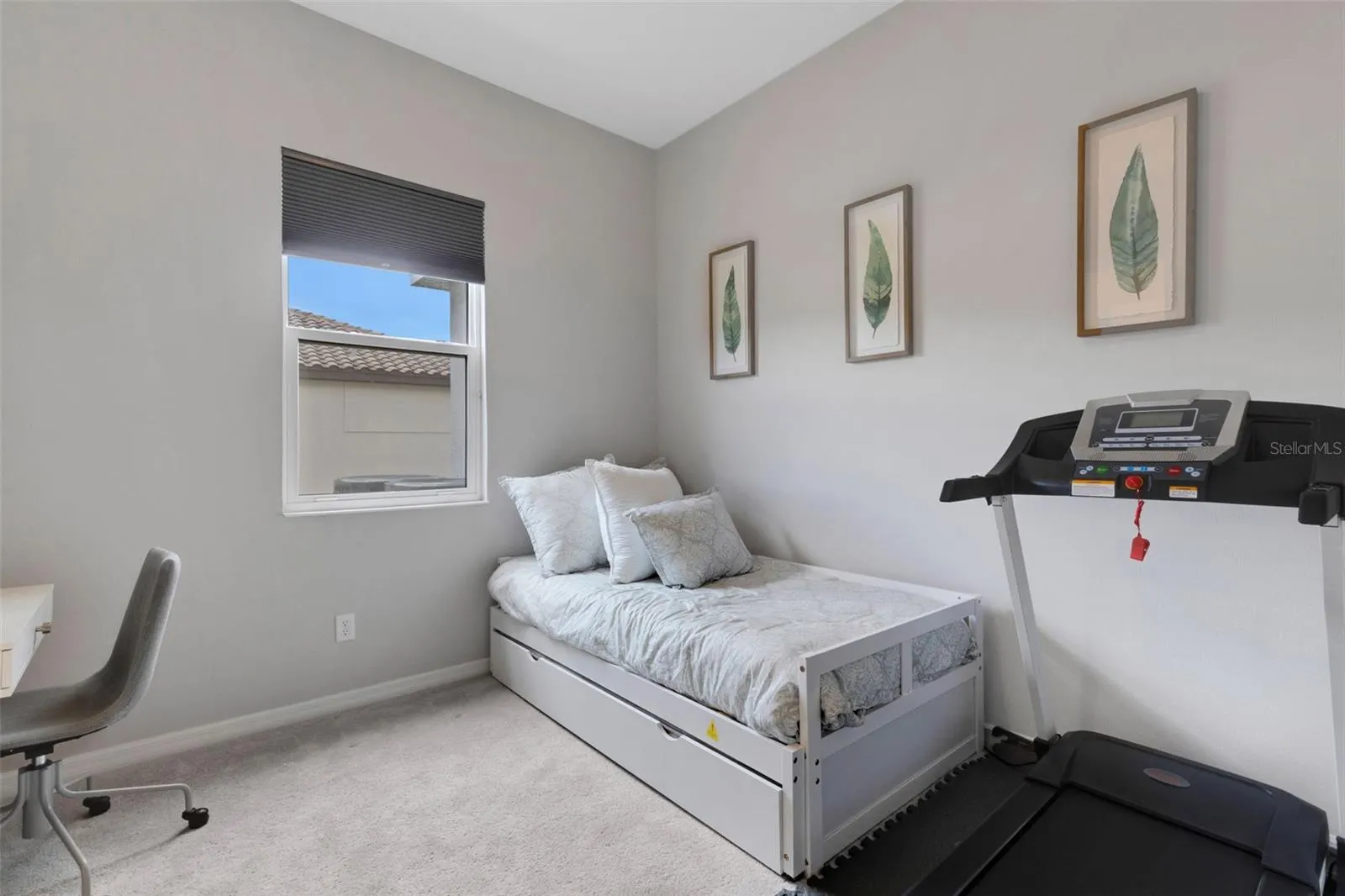 5718 TITLE ROW DR